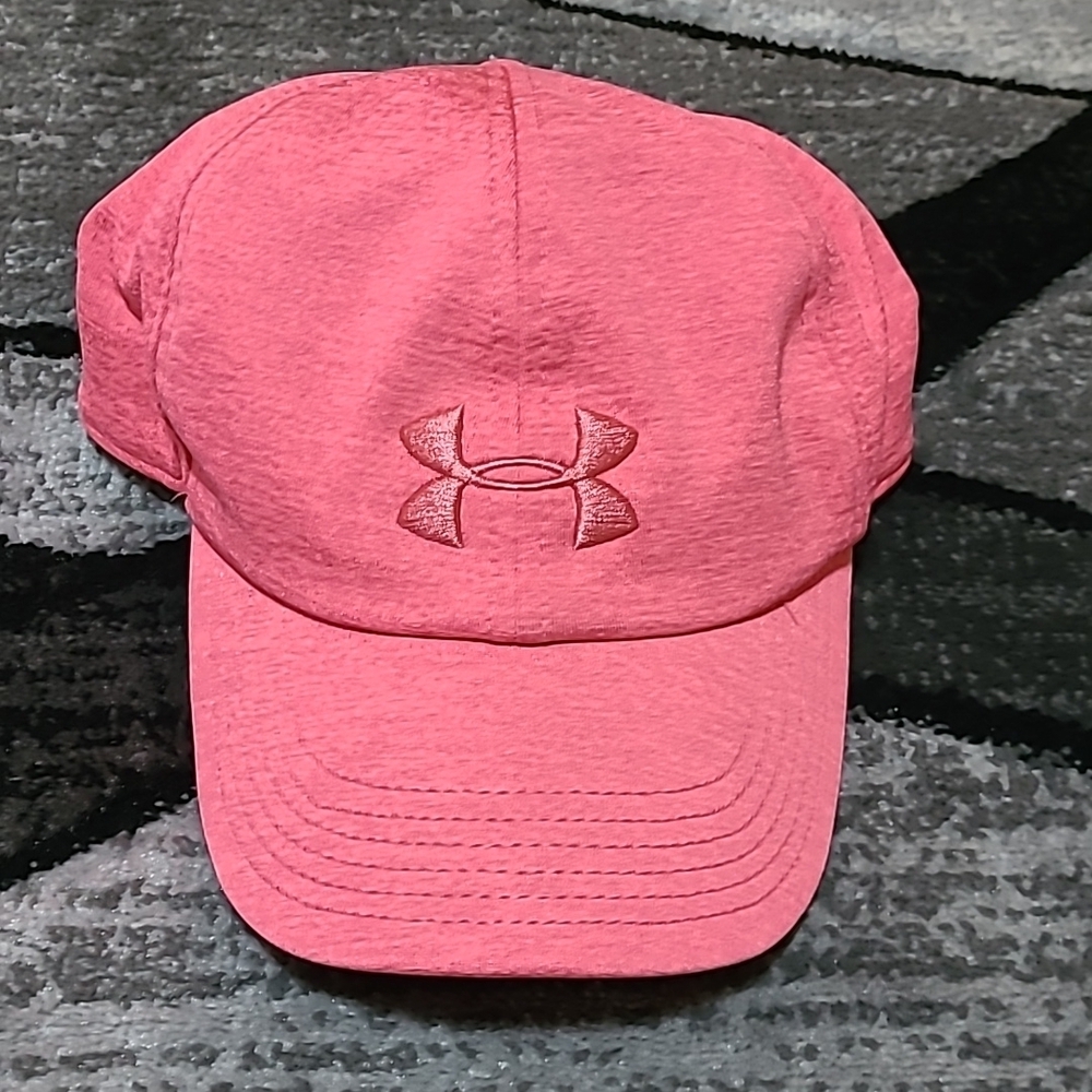UNDER ARMOUR EMBROIDERED LOGO HAT